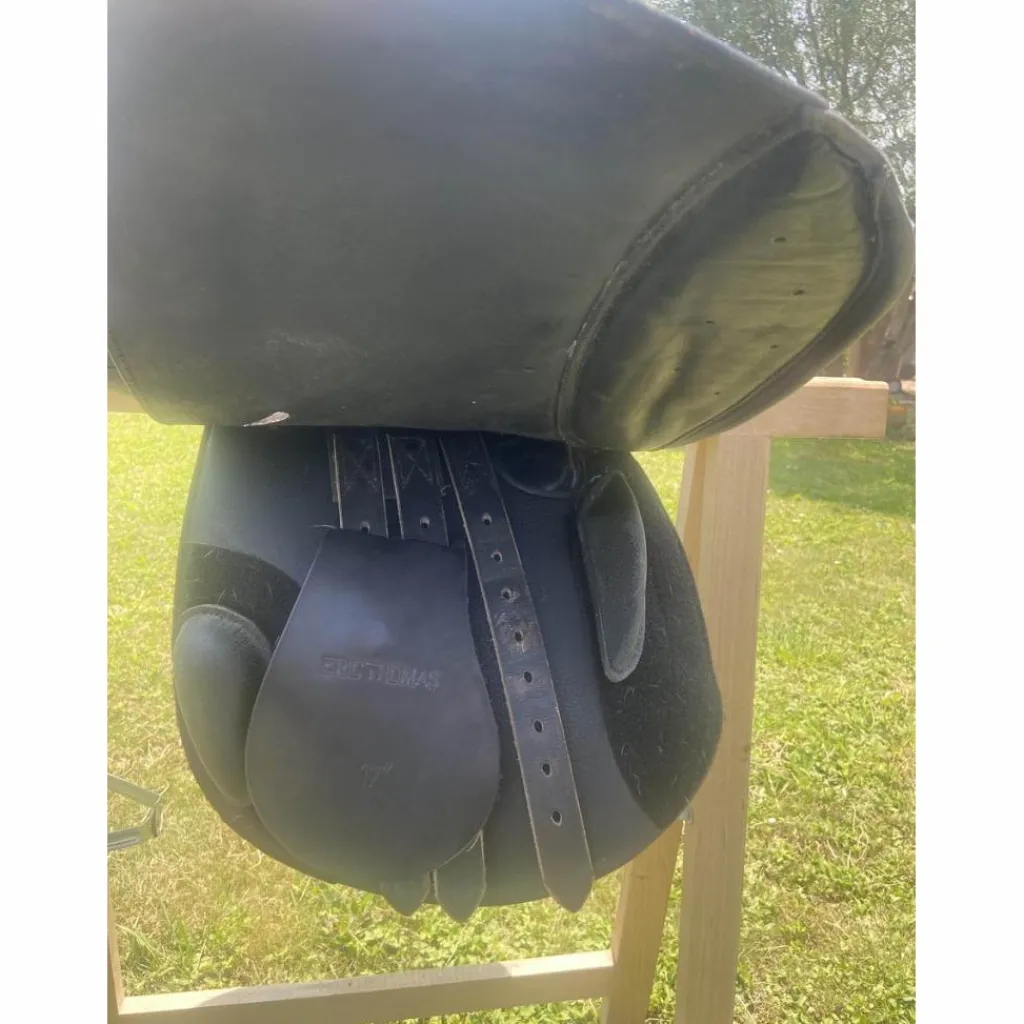 Eric Thomas Selles Mixtes>selle noire 17 pouce
