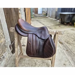 Forestier Selles D'Obstacle><noscript><img width=