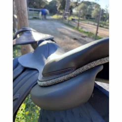 Selle 2024 17,5“ + sangles*Forestier Outlet