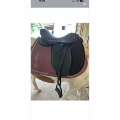 Fouganza Selles Mixtes>Selle noire 17,5cm