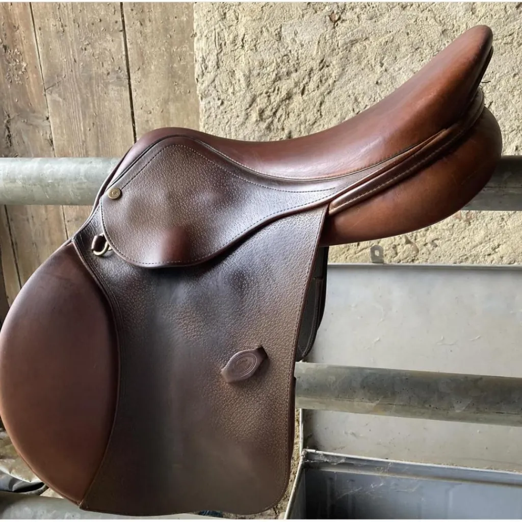 Selle 17"*Fouilloux Sale