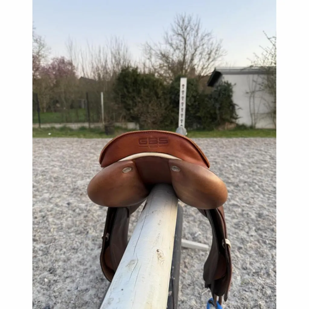 GBS Selles D'Obstacle>Selle taille 17