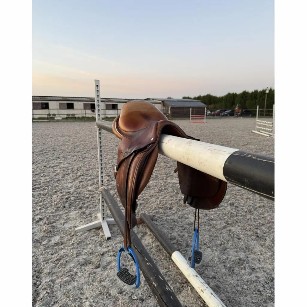 GBS Selles D'Obstacle>Selle taille 17