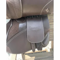 selle 17 pouces*Ikonic Clearance