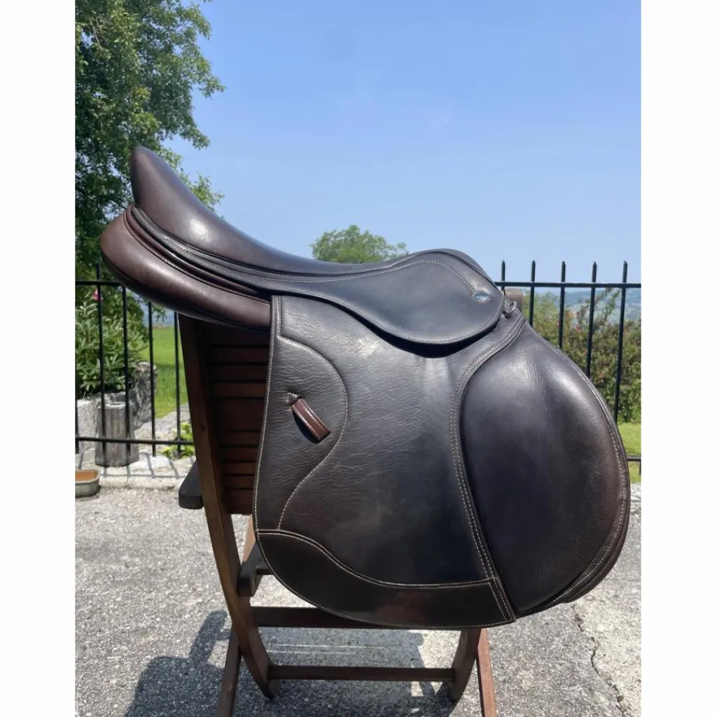 selle 17 pouces*Ikonic Clearance