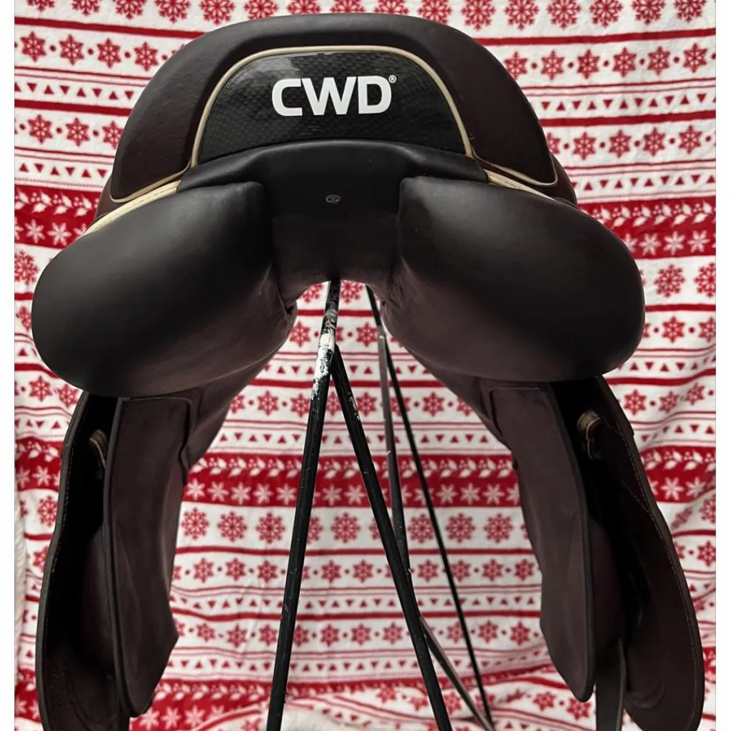CWD Selles D'Obstacle>Selle Mademoiselle 2GS 16,5 pouces
