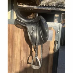 Devoucoux Selles De Dressage>Selle Makila lab 18’