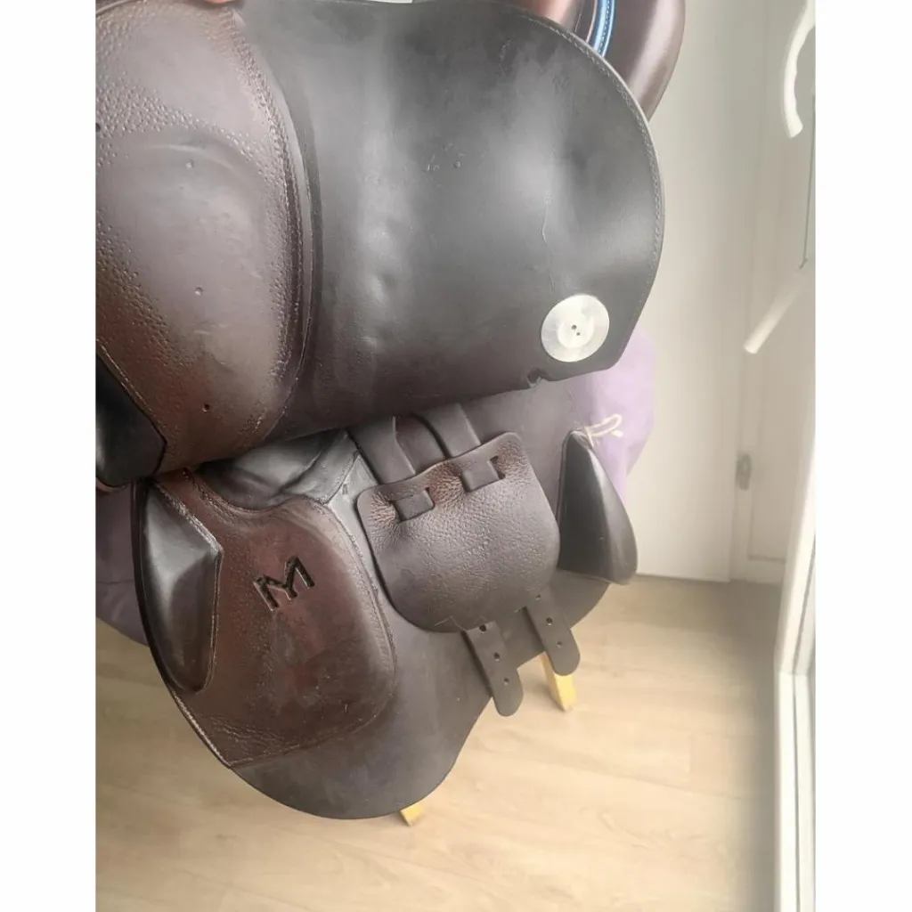 Meyer Selles Mixtes>Selle 17 pouces