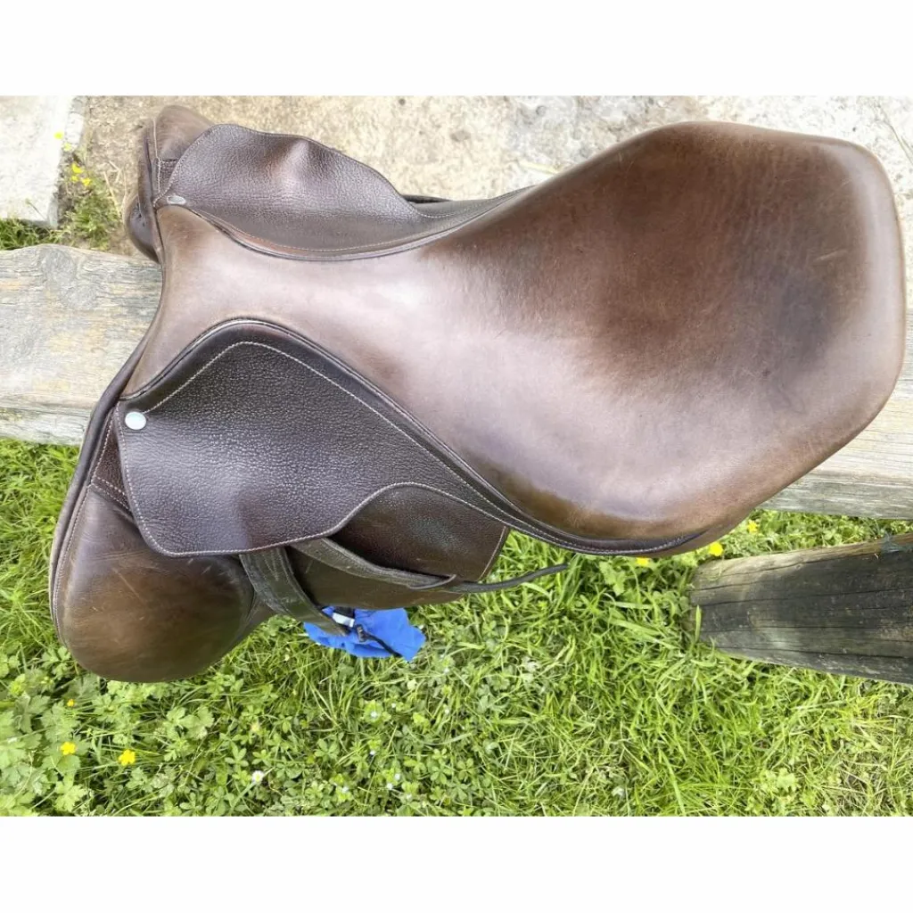 Tattini Selles Mixtes>Selle mixte Gold Daslö 17 pouces