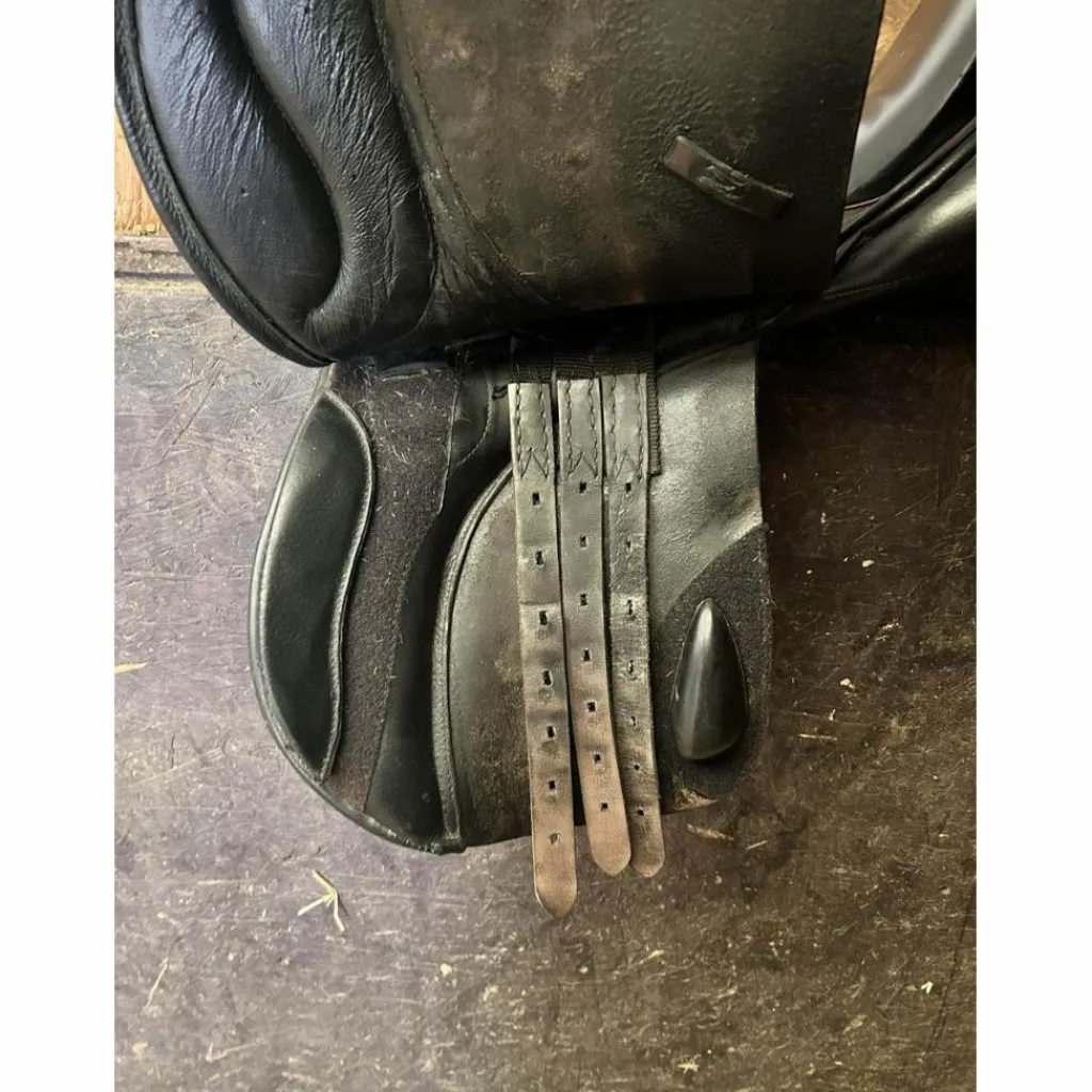 Selle mixte Thésée*- Marque inconnue - Clearance