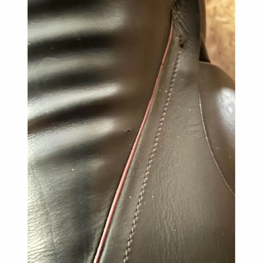 Selle mixte Thésée*- Marque inconnue - Clearance