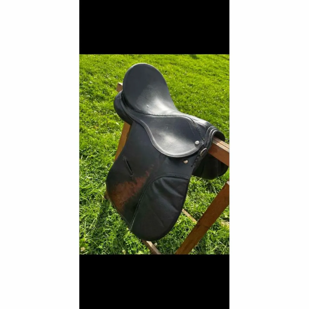 selle noir*- Marque inconnue - Clearance