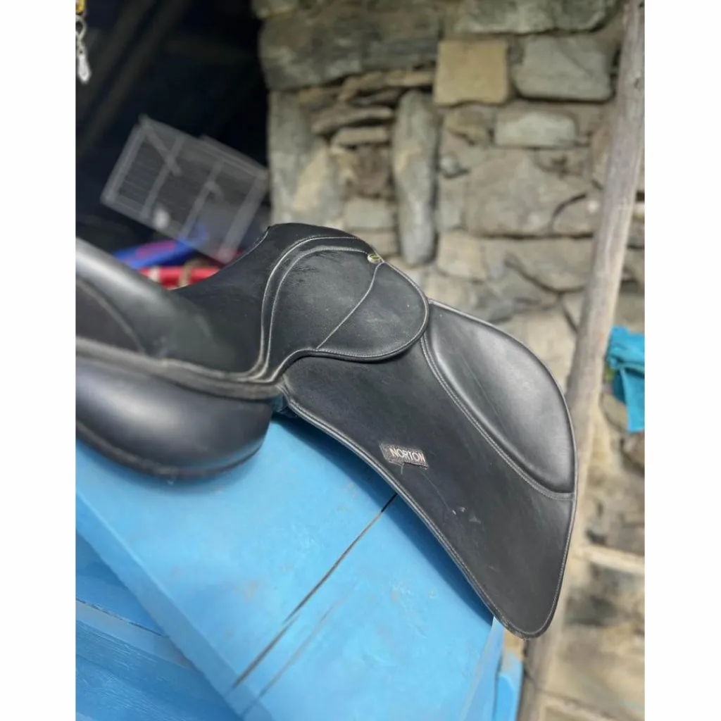 Norton Selles Mixtes>selle mixte