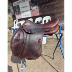 Antares Selles D'Obstacle><noscript><img width=