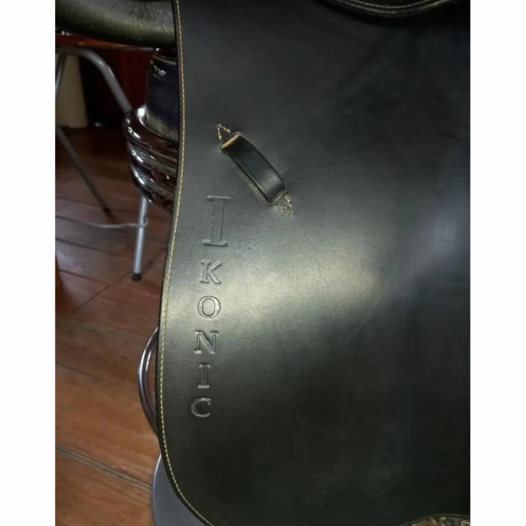 Ikonic Selles D'Obstacle>Selle obstacle 2015 noire