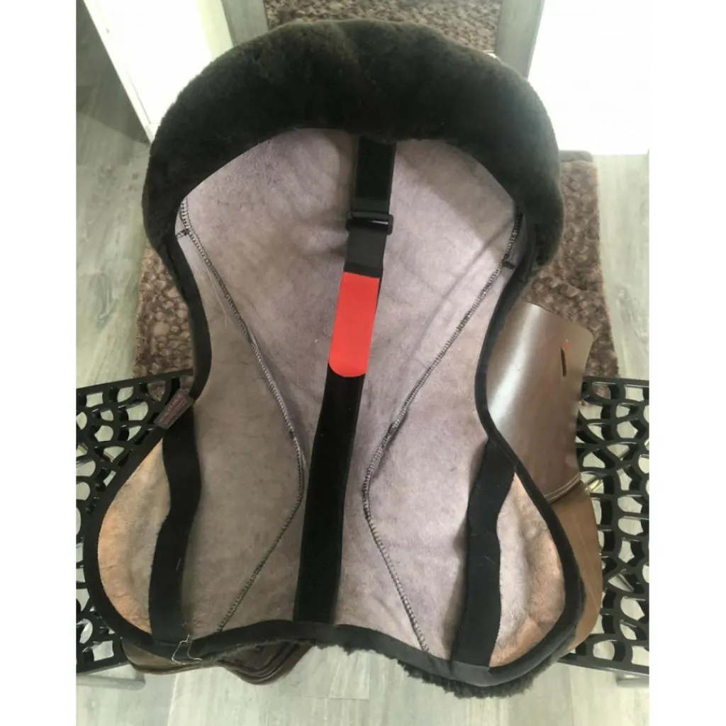 Ronzon Legend Autres Selles (Amazone, Barefoot, Australienne...)>Selle ronzon Island avec son couvre selle en mouton véritable