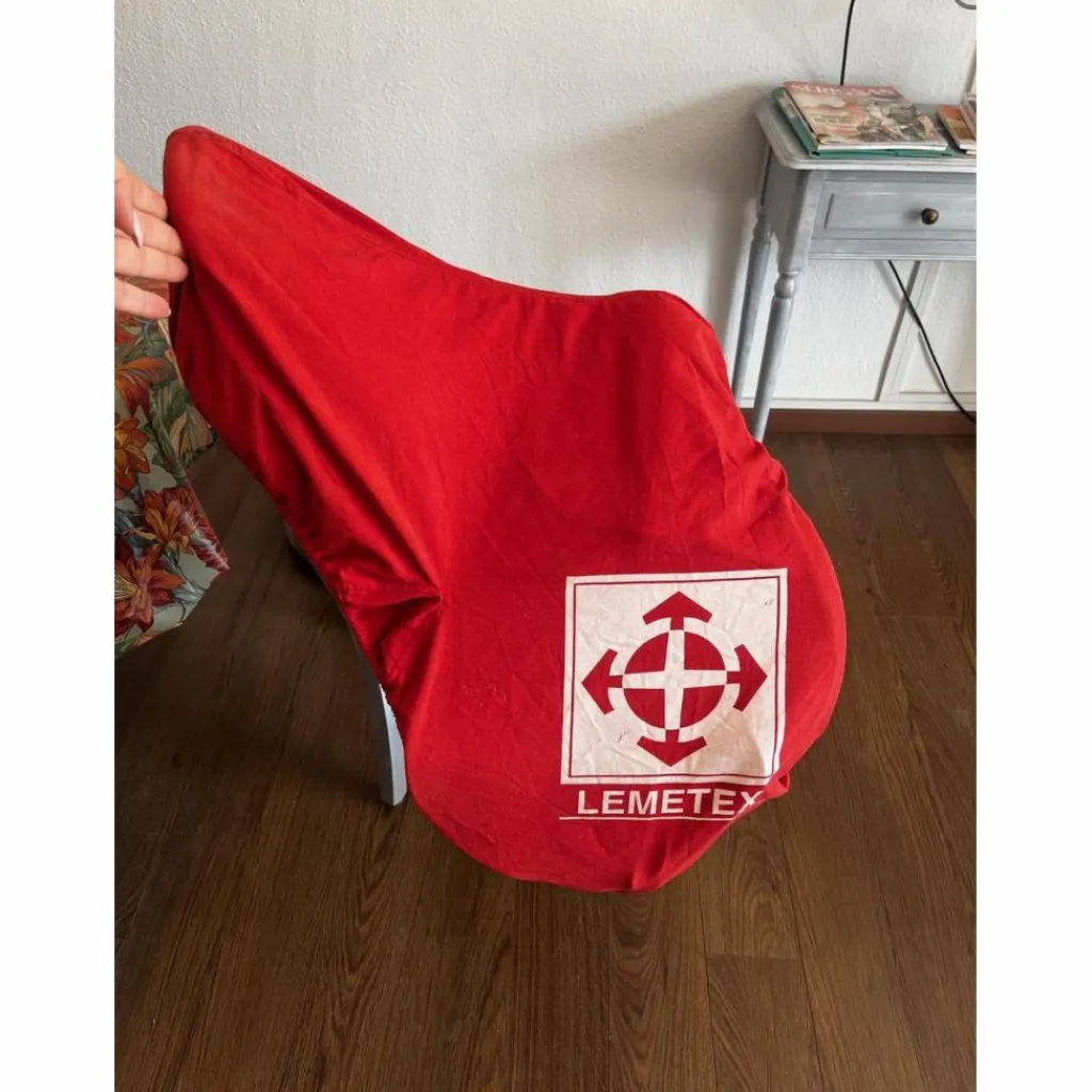 - Marque inconnue - Selles D'Obstacle>Selle St George taille 17