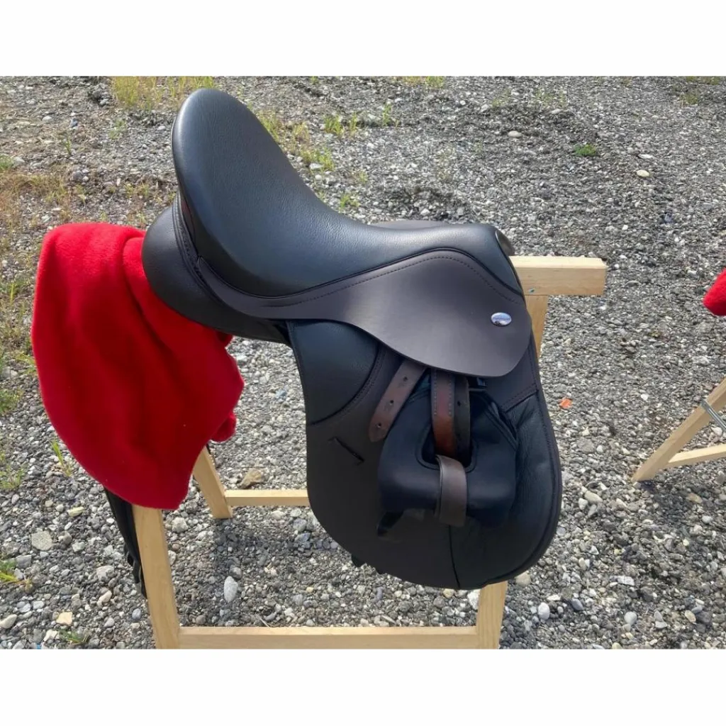 Thorowgood Selles Mixtes>Selle Mixte Standard T8 (Marron) Taille 17''
