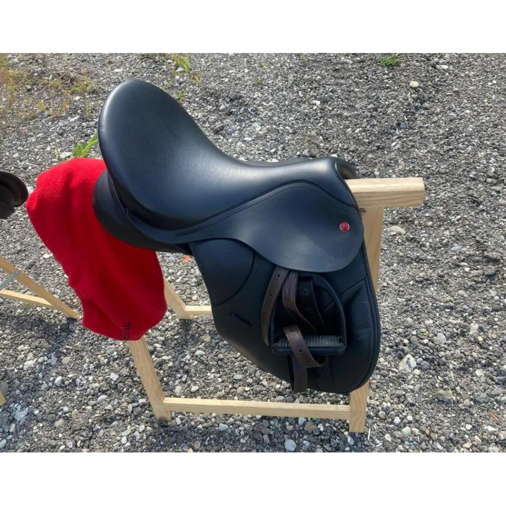 Selle Mixte Standard T8 (Noir) Taille 17''*Thorowgood Best