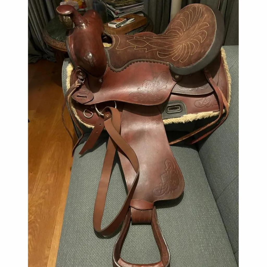 selle western Lakota*- Marque inconnue - Discount