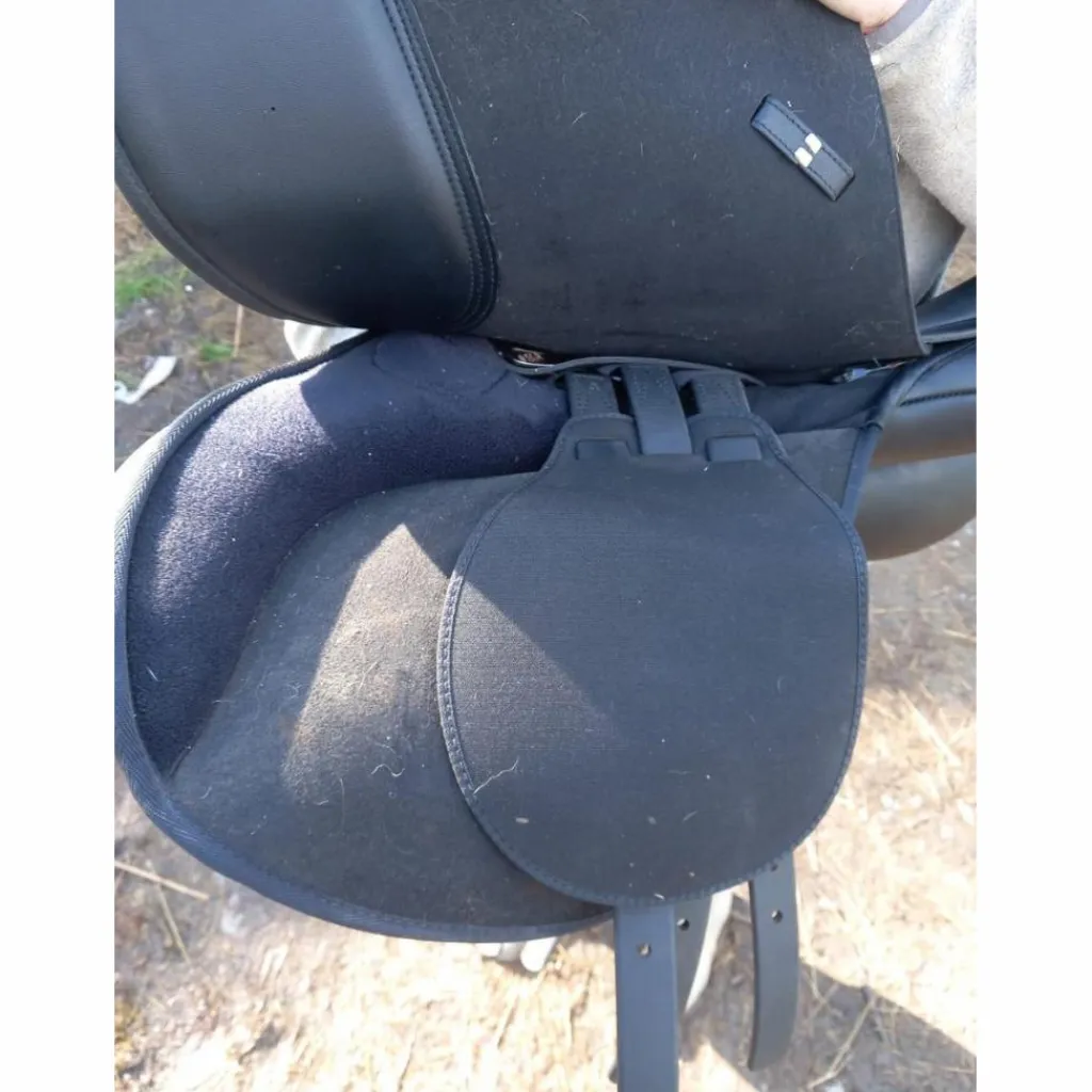 SELLE 17" MIXTE CAIR NOIRE NEUVE*Wintec Outlet