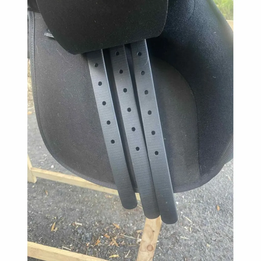 Selle 250 16,5p neuve*Wintec Outlet