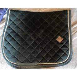 Kentucky Ensemble Tapis + Bonnet>Tapis - Bonnet Corduroy Vert Sapin