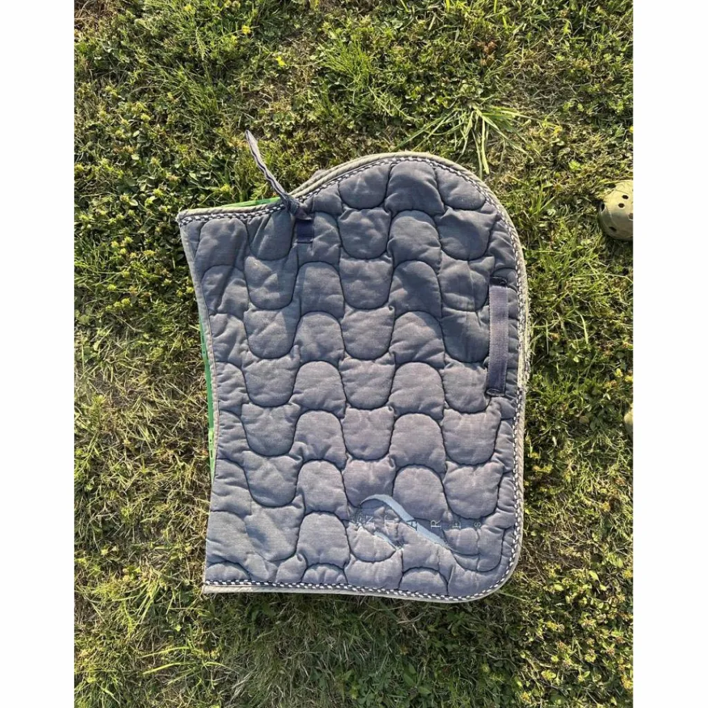 Antares Tapis>Tapis Bleu marine