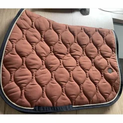 Azhary Tapis><noscript><img width=