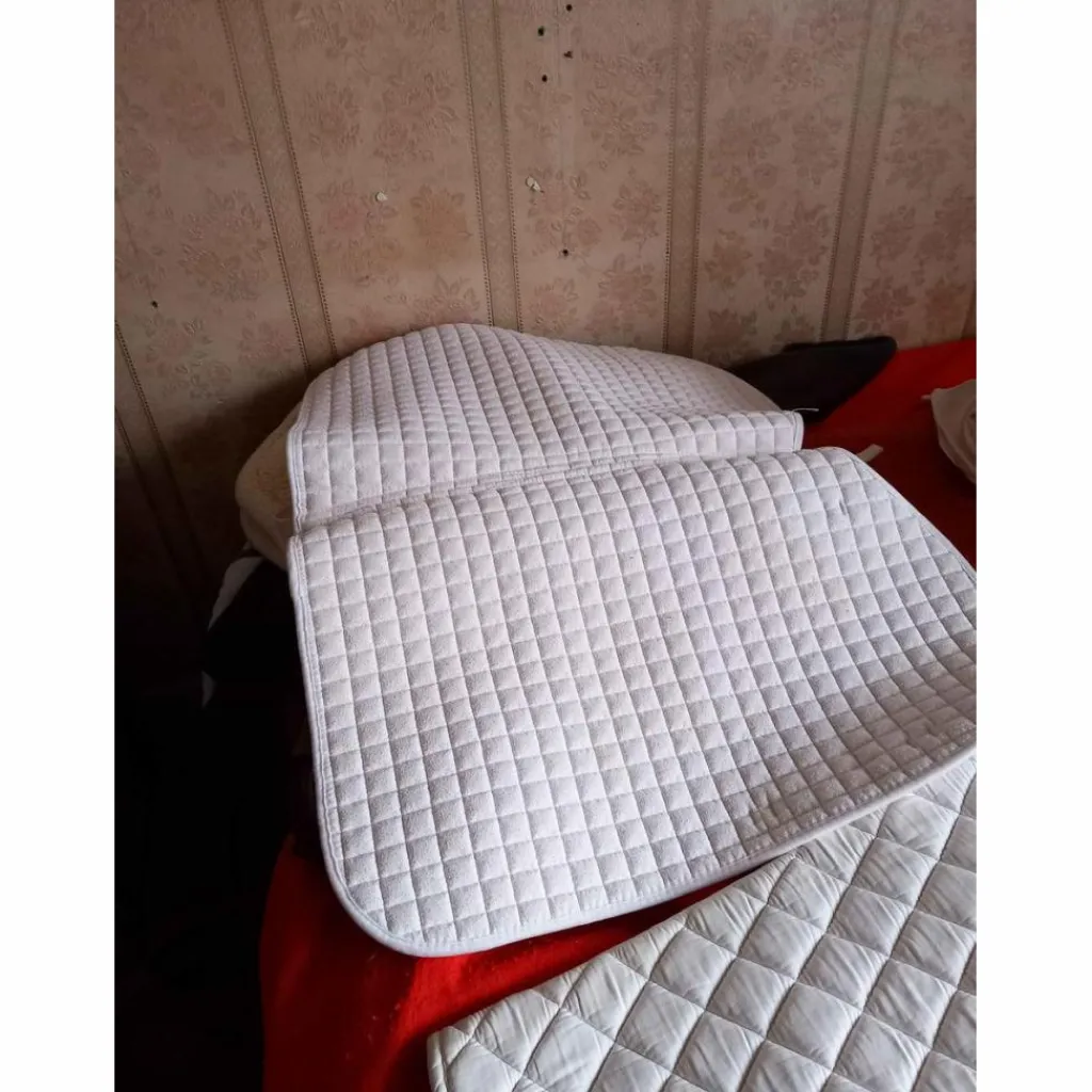tapis blanc*- Marque inconnue - Online