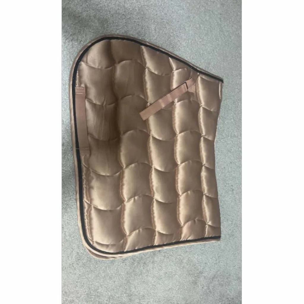 tapis equithème*- Marque inconnue - Sale