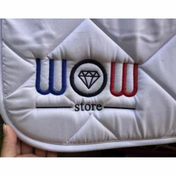 Tapis et bonnet blanc*WOW Store Discount