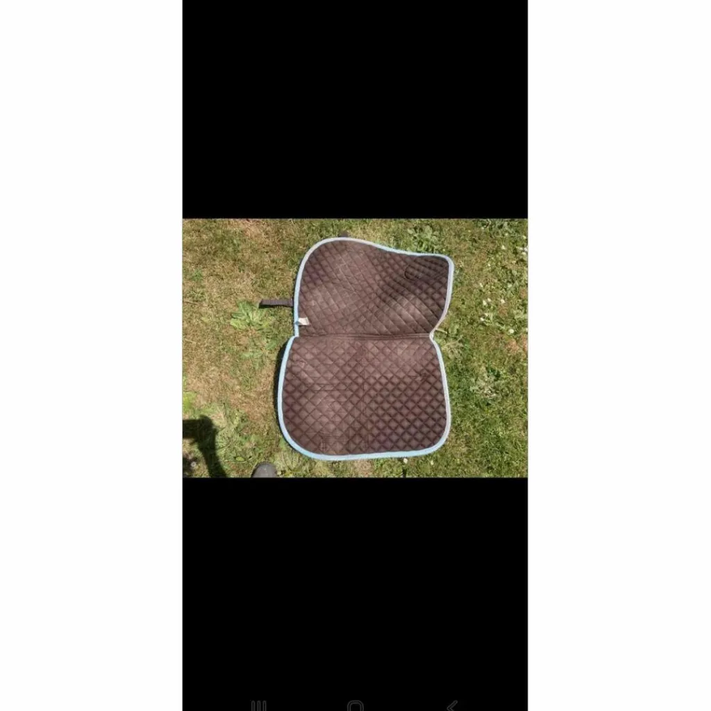 Tapis marron et bleu*Fouganza Clearance