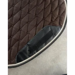 tapis noir et marron*Fouganza Discount