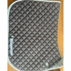 tapis gris de*Decathlon Hot
