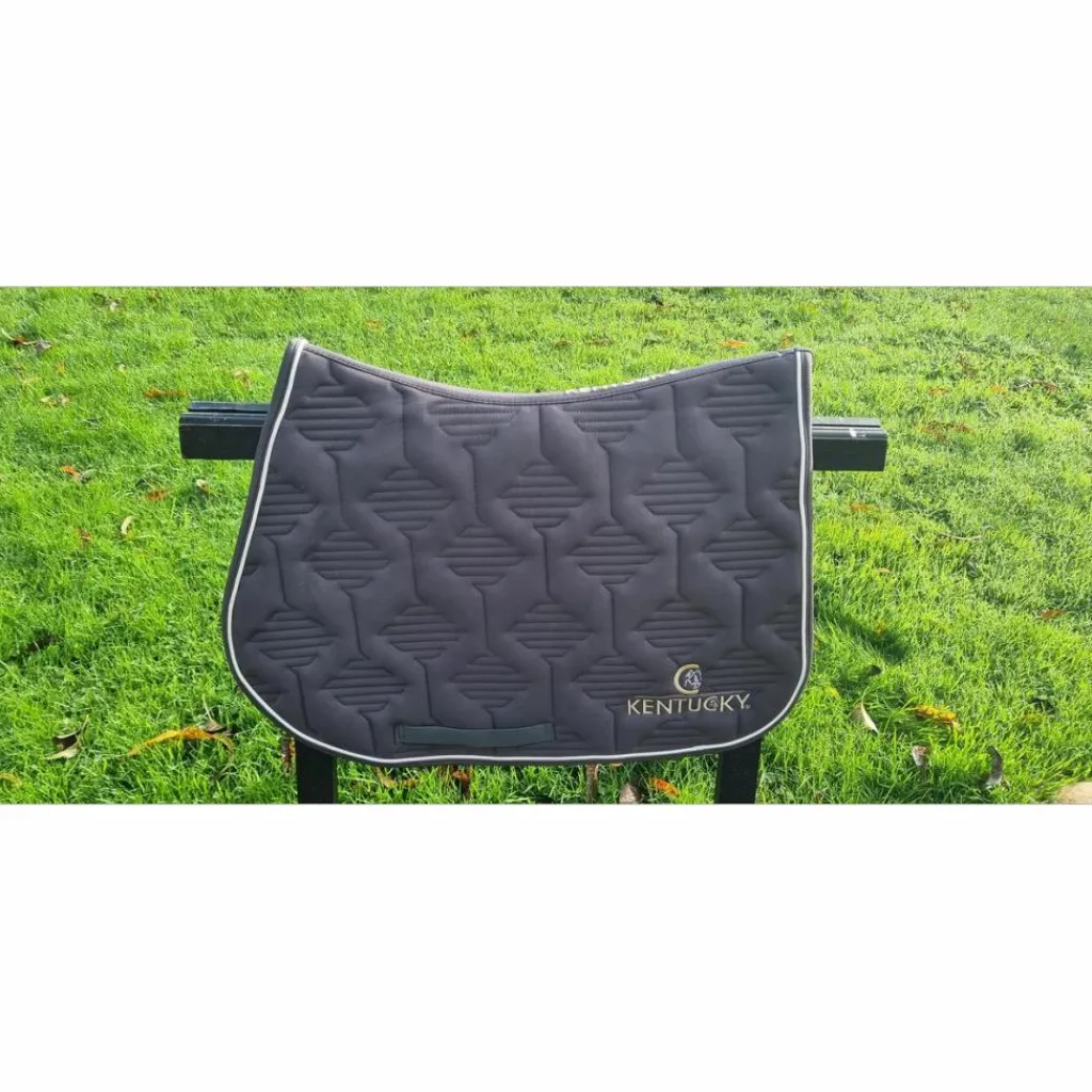Tapis*Kentucky Sale