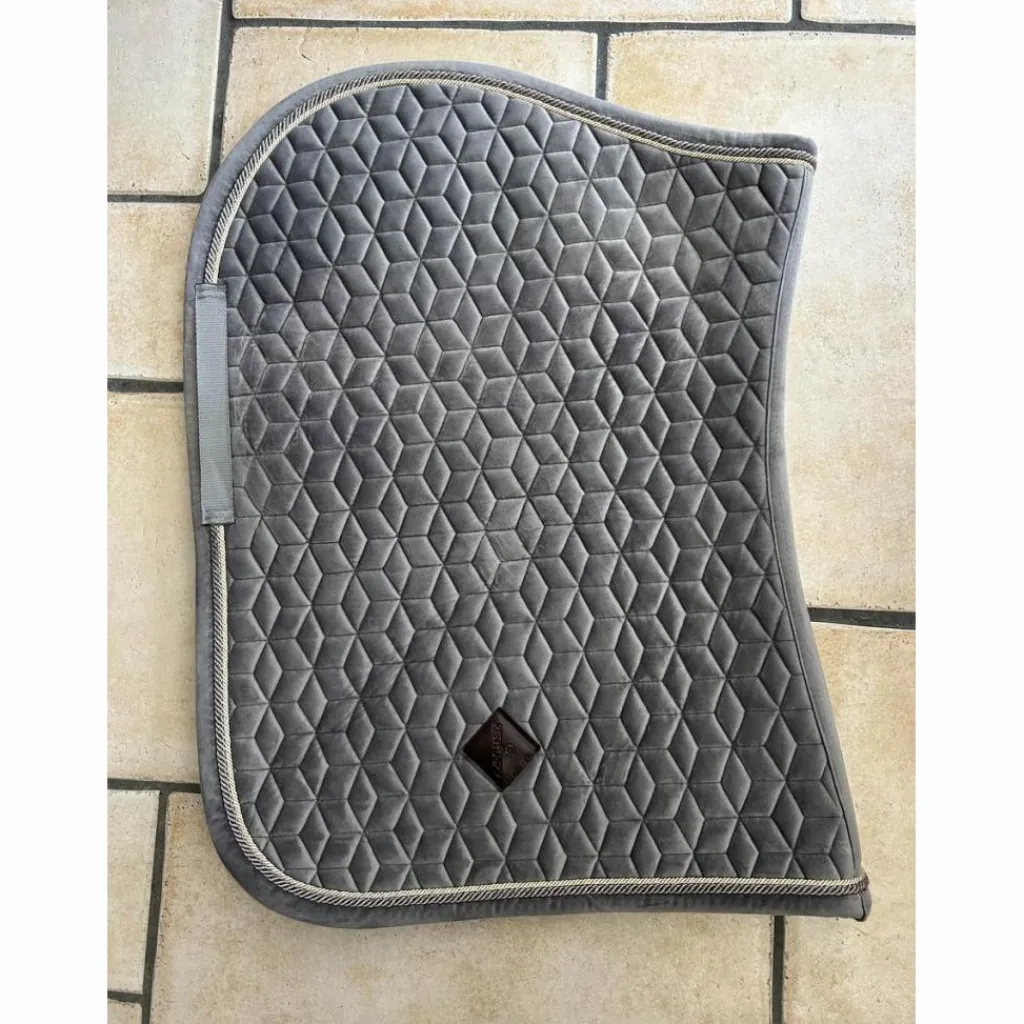 Kentucky Tapis>Tapis velvet gris