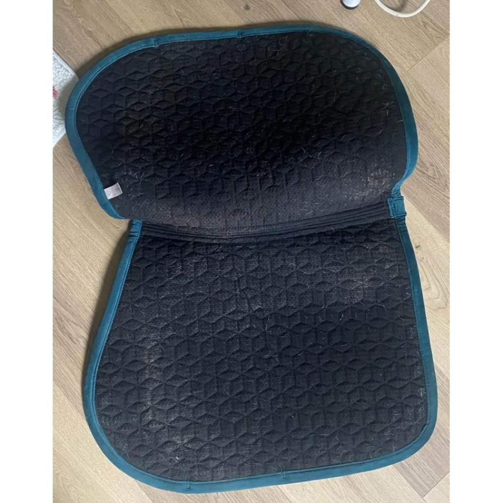 tapis velvet émeraude*Kentucky Sale
