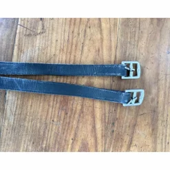 Compositi Etriers>Étriers noirs et rouge enfant + étrivières noirs 123cm