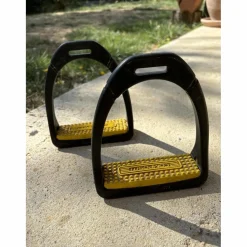 Étriers noirs et jaunes*Compositi Sale