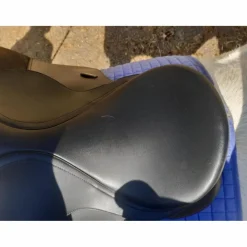 Vend ou échange selle 14 pouces*Wintec Outlet