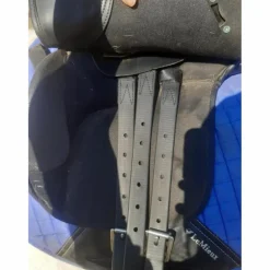 Vend ou échange selle 14 pouces*Wintec Outlet