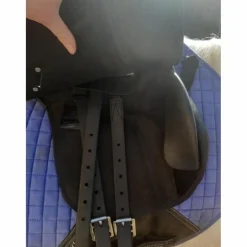 Vend ou échange selle 14 pouces*Wintec Outlet