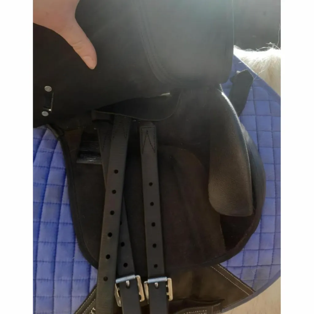 Vend ou échange selle 14 pouces*Wintec Outlet