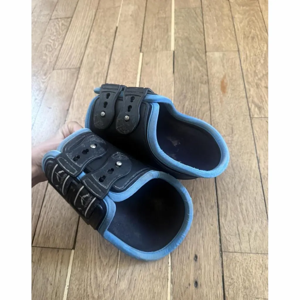 Veredus Travail>– Protège-Boulets Olympus Color Edition Noir / Bleu taille L