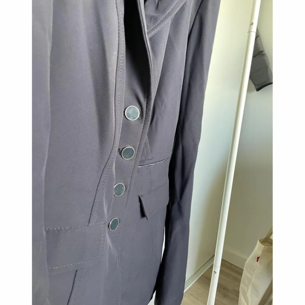 Equitheme Vestes De Concours>Veste de concours marine