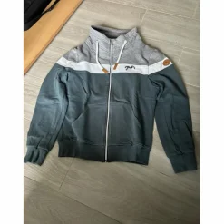 Veste/pull Pénélope*Penelope Leprevost Best