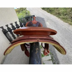 - Marque inconnue - Selles De Western><noscript><img width=